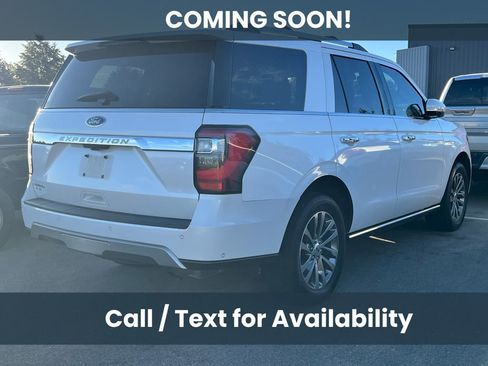 Used 2018 Ford Expedition Limited w/ Equipment Group 301A AWD/4WD image 4