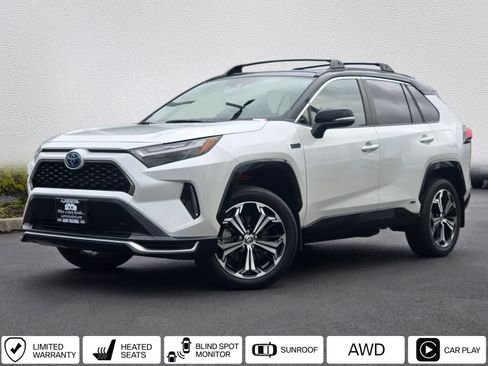 Used 2023 Toyota RAV4 XSE w/ Weather Package AWD/4WD image 1