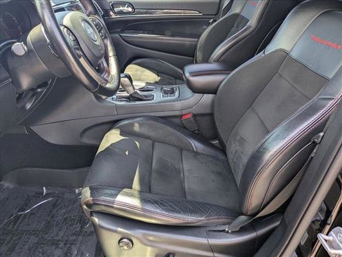 Used 2020 Jeep Grand Cherokee Trailhawk AWD/4WD image 16