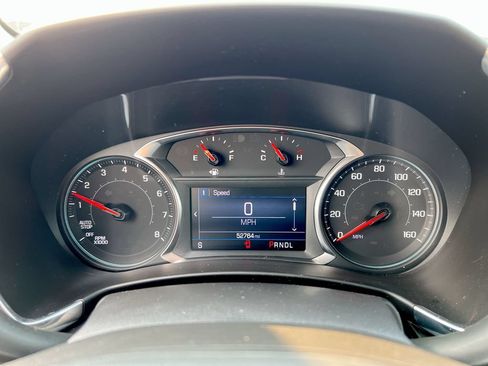 Used 2023 Chevrolet Equinox LT AWD/4WD image 11