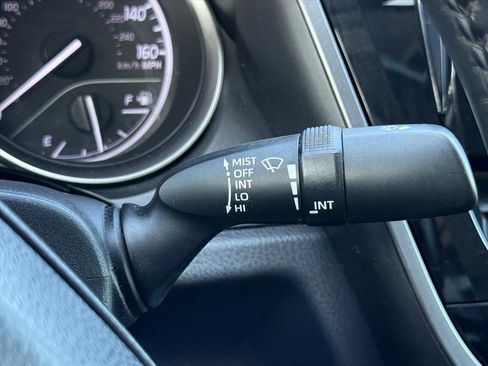 Used 2021 Toyota Camry SE FWD image 22