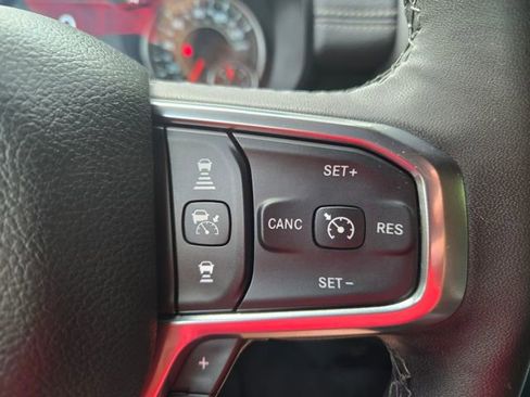 Used 2025 RAM 1500 Laramie image 27