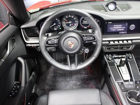 Certified 2024 Porsche 911 Carrera image 19