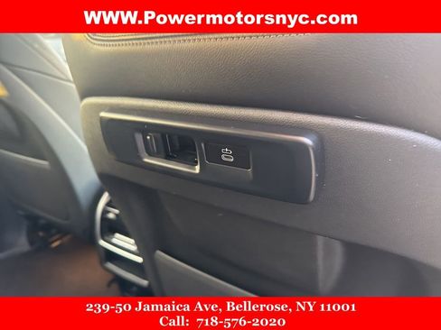 Used 2021 BMW X7 xDrive40i w/ Parking Assistance Package image 20