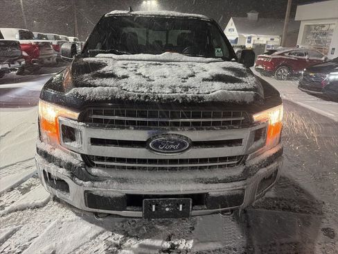 Used 2018 Ford F150 XLT w/ Equipment Group 302A Luxury image 3