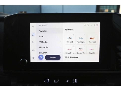 Used 2025 Toyota Camry SE w/ Convenience Package image 22