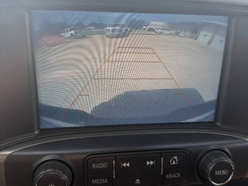 Used 2018 Chevrolet Silverado 1500 High Country AWD/4WD image 21