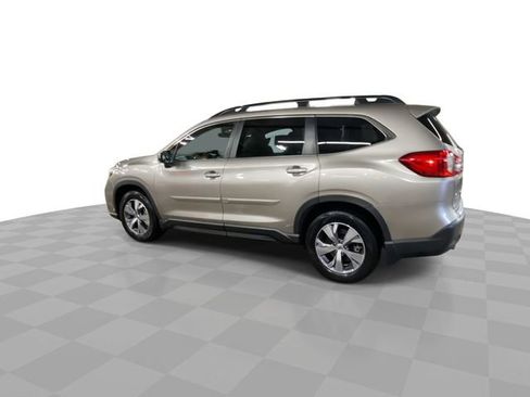 Used 2019 Subaru Ascent Premium w/ Popular Package #3 image 8