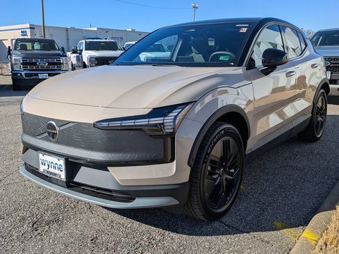 New 2026 Volvo EX30 Cross Country Ultra w/ Protection Package Premier image 8