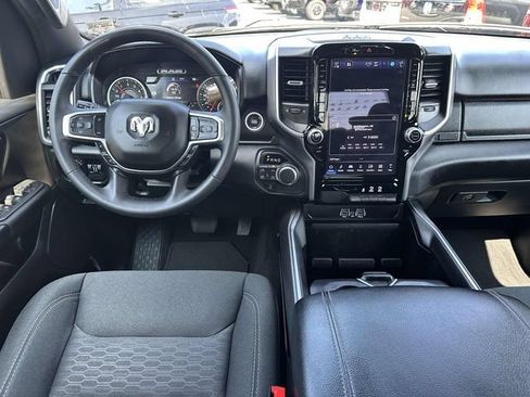 Used 2025 RAM 1500 Big Horn AWD/4WD image 10