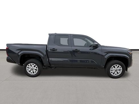 Used 2025 Toyota Tacoma SR RWD image 4