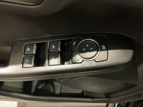 New 2026 Ford Escape SE image 9