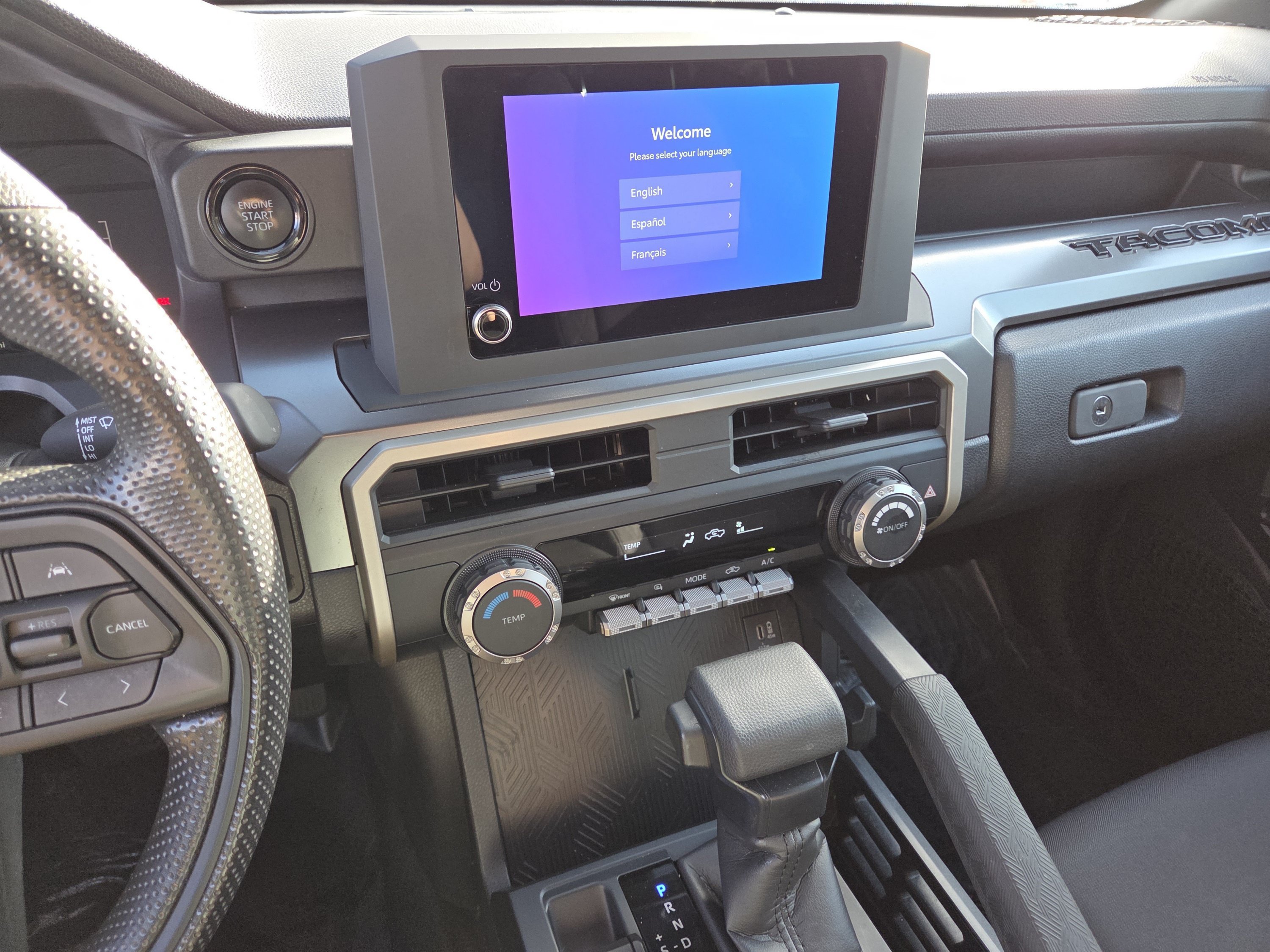 Used 2025 Toyota Tacoma SR5 AWD/4WD image 33