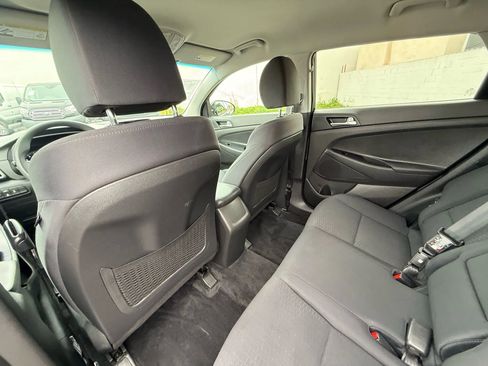 Used 2020 Hyundai Tucson Value AWD/4WD image 16