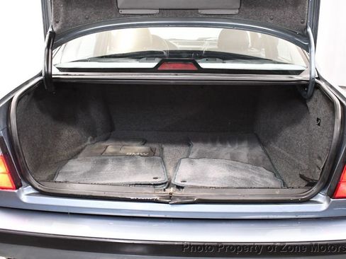 Used 1989 BMW 525i Sedan RWD image 15