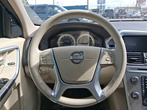 Used 2011 Volvo XC60 3.2 AWD/4WD image 16