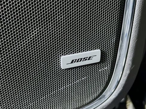 Used 2020 Chevrolet Tahoe LT image 32