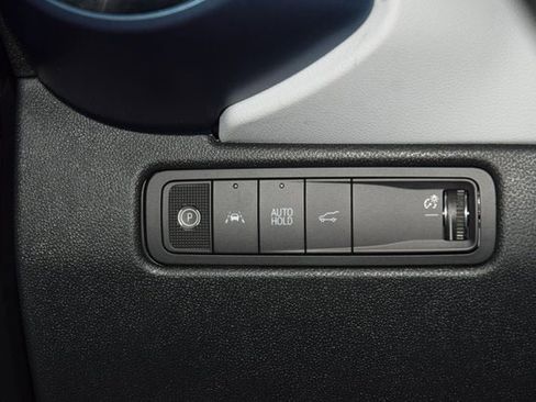 New 2026 Chevrolet Equinox EV LT image 33