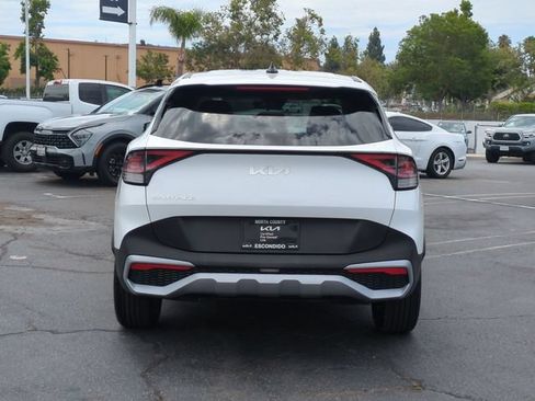 Certified 2024 Kia Sportage EX FWD image 4