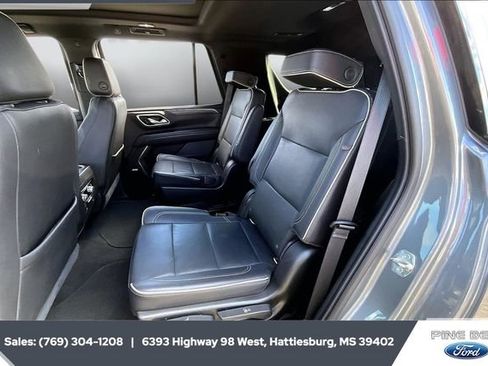 Used 2021 GMC Yukon SLT w/ SLT Luxury Plus Package image 19