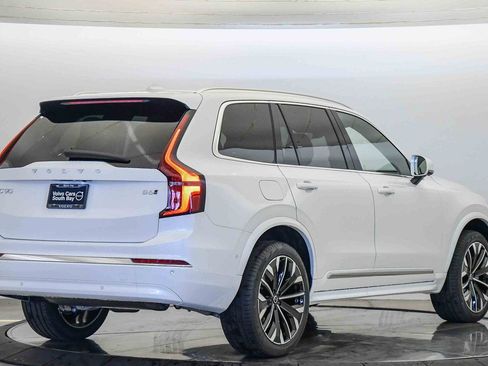 New 2026 Volvo XC90 B6 Ultra w/ Protection Package AWD/4WD image 5