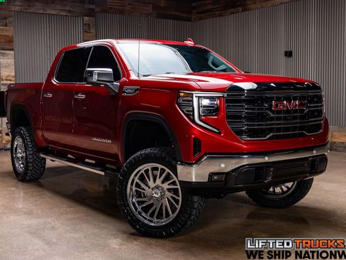 Used 2024 GMC Sierra 1500 SLT w/ SLT Premium Plus Package AWD/4WD image 1