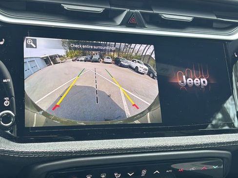 New 2026 Jeep Cherokee Laredo AWD/4WD image 31