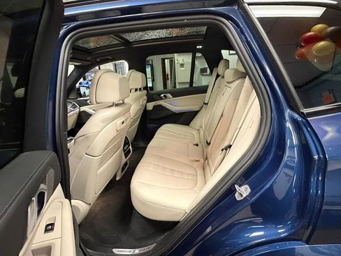 Used 2021 BMW X5 xDrive40i w/ M Sport Package image 47