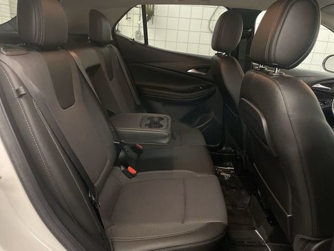 Used 2021 Buick Encore GX Select FWD image 18