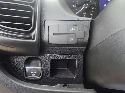 Used 2025 RAM ProMaster 3500 image 13