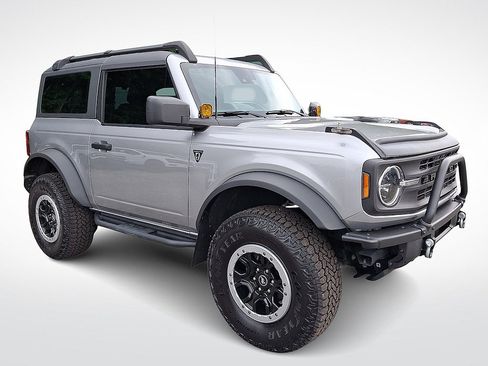 Certified 2023 Ford Bronco 2-Door w/ Sasquatch Package AWD/4WD image 1