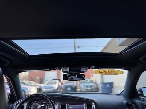 Used 2014 Dodge Charger R/T image 30