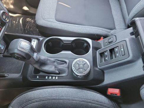 Used 2025 Ford Bronco Big Bend AWD/4WD image 13