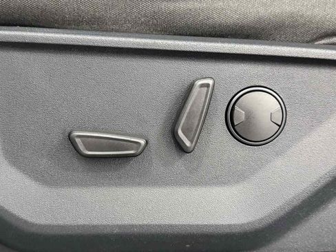 Used 2022 Ford F150 XLT w/ Equipment Group 302A High image 27