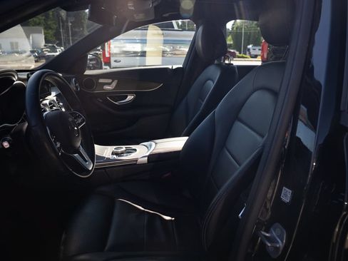 Used 2019 Mercedes-Benz C 300 Sedan image 18