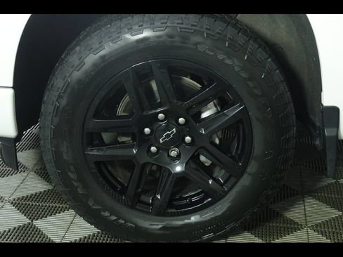 Used 2023 Chevrolet Silverado 1500 RST w/ Z71 Off-Road Package AWD/4WD image 15