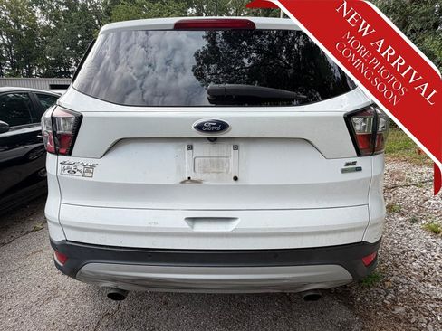 Used 2017 Ford Escape SE w/ Equipment Group 201A AWD/4WD image 7