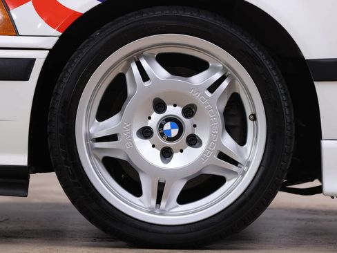 Used 1995 BMW M3 Coupe image 44