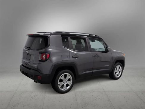 Used 2019 Jeep Renegade Limited w/ Trailer Tow Group image 8