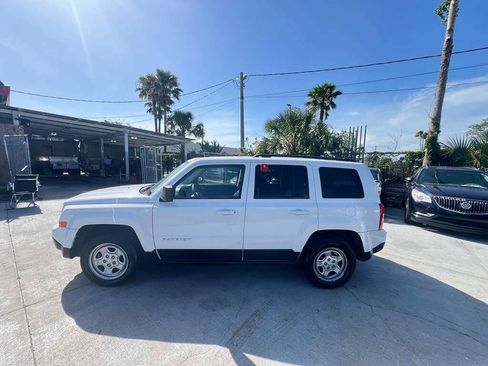 Used 2013 Jeep Patriot Sport w/ PWR Value Group FWD image 4