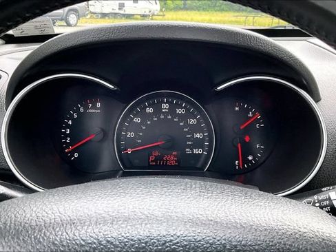 Used 2015 Kia Sorento LX AWD/4WD image 13