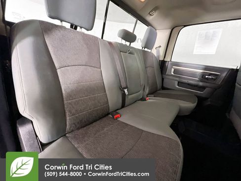 Used 2014 RAM 3500 SLT w/ Luxury Group image 15