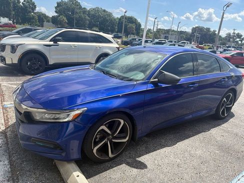 Used 2018 Honda Accord Sport image 5