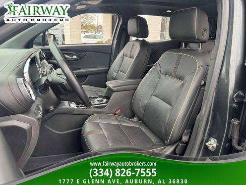 Used 2019 Chevrolet Blazer Premier w/ Sun and Wheels Package image 10