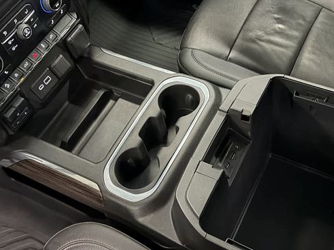 Used 2021 Chevrolet Silverado 1500 RST image 17