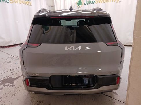 New 2026 Kia EV9 GT-Line AWD/4WD image 7