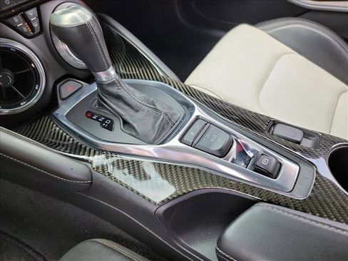 Used 2016 Chevrolet Camaro SS RWD image 17