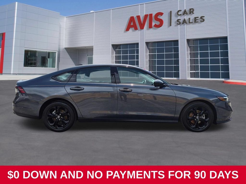 Used 2025 Honda Accord SE image 5