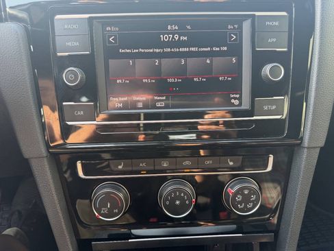 Used 2019 Volkswagen GTI S FWD image 32