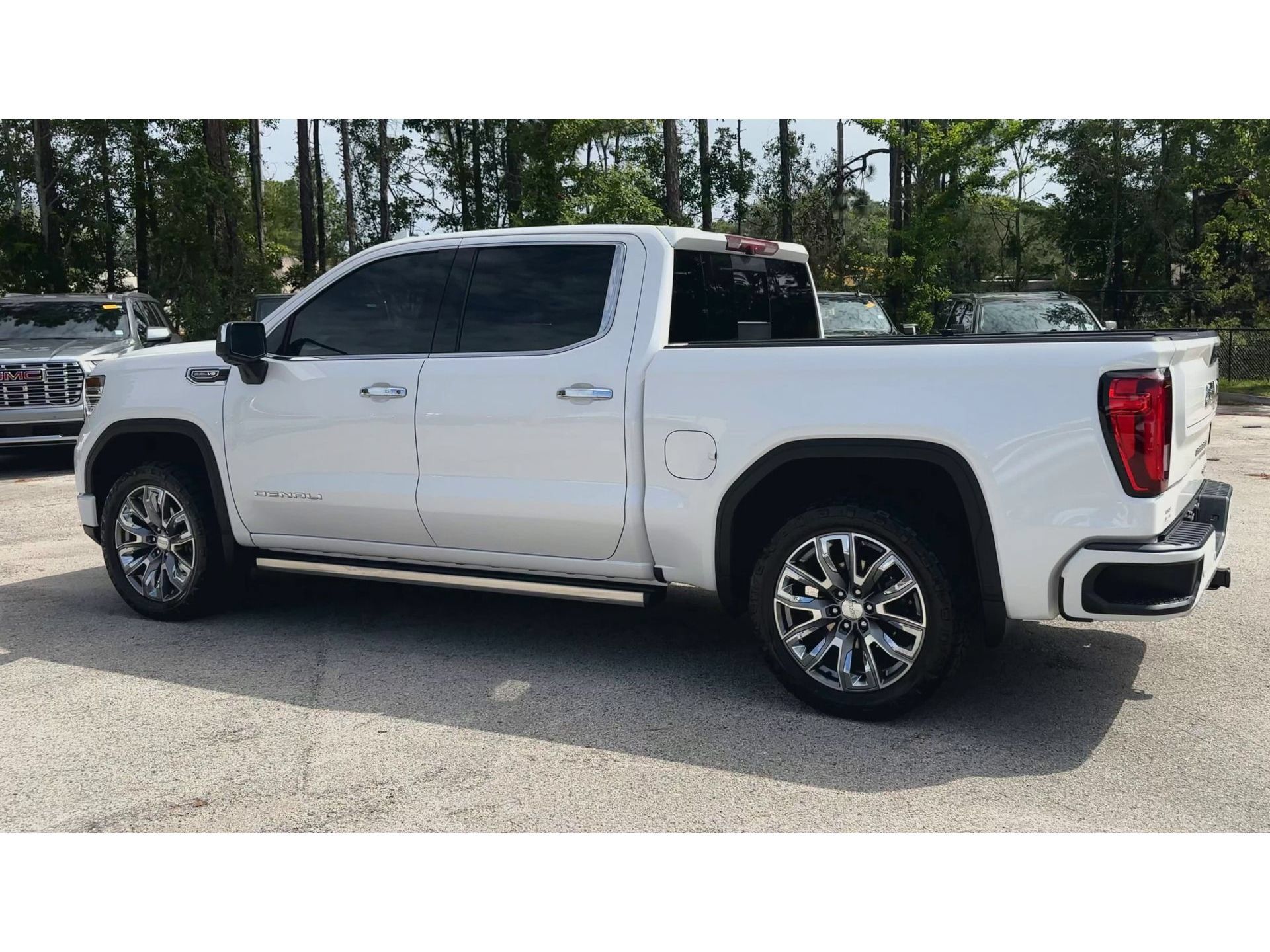 Certified 2024 GMC Sierra 1500 Denali w/ Denali Reserve Package AWD/4WD image 6